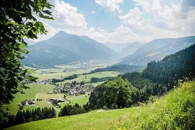 Appartement à Flachau avec balcon