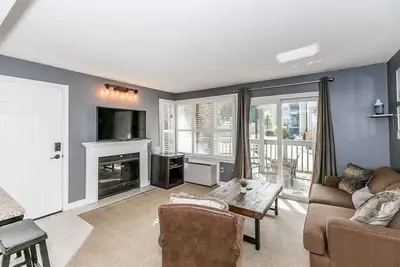 Image de Peakview Chalet - Outdoor Pool / Private Patio