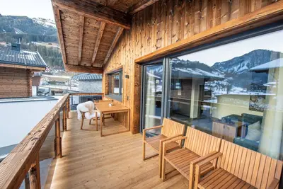 Image de Chalet à Pinzgau près des pistes & sauna