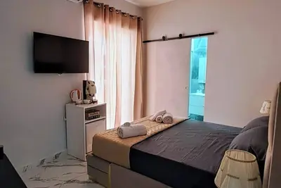 La Finestra Sul Borgo è Un'accogliente Camera con Vista Sulla Città