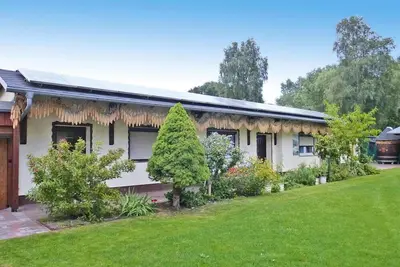 Image de Bungalow à Lübben avec une terrasse