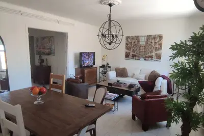 Image de Charmant appartement spacieux, au Cœur de ville, vue sur Cathédrale