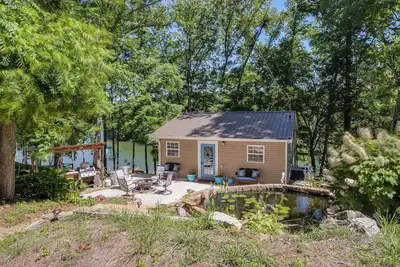 Image de Riverfront Cottage Near Rock Island State Park
