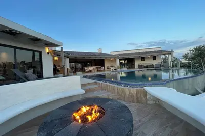 Image de Casa Marhaba, 6 bed magical ocean view in fabulous Fundadores, Puerto Los Cabos