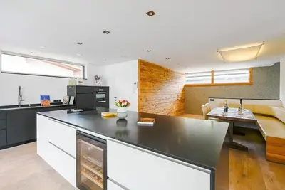 Image de Alpin Chalet Arte - Ferienhaus, Dusche, Wc, 3 Schlafräume