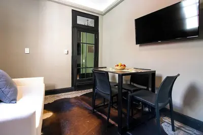 Image de Espacioso Apartamento de 3 Ambientes Céntrico