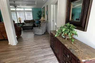 Image de Lily Pad  3 bedrooms and 2 baths