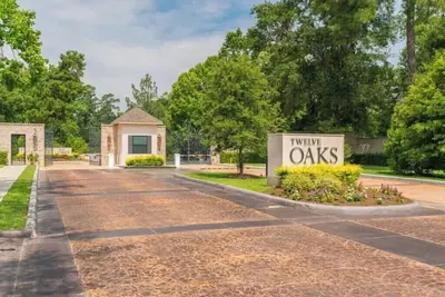 Image de New 4bdr in Gated Comm + Huge Summer Kitchen Area