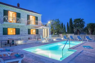 Image de Spacieuse villa 4 chambres pour 8 personnes, proche des plages, avec piscine privée