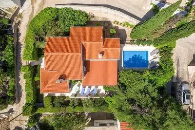 Image de Graceful 5-Br Family Villa for 8, with private pool, close to the beach