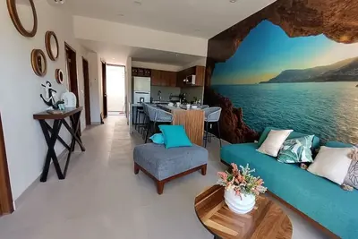 Image de Excellent location with a roof garden and pool