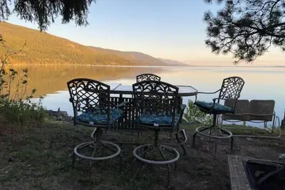 Image de Rare Find: Over 200' of Flathead Lake Lakefront with distinctive home