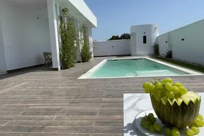 Beautiful Villa With Pool Chiclana