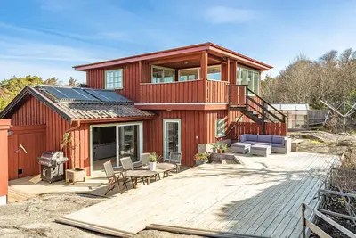 Image de Belle maison à Lysekil avec sauna