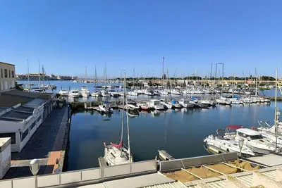 Image de Cap D'Agde, T2 climatisé avec parking centre port