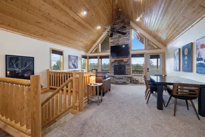 Canyon View: Outdoor Fire-pit ~ Zion/Bryce