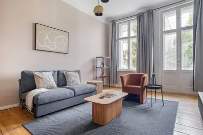 Image de Chic Steglitz Xbr, Fully Outfitted & Equipped, by Blueground