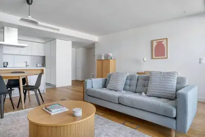 Image de Blueground | Alvalade, furnished & move-in-ready