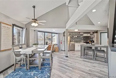 Image de New Listing Holiday Shores Lake of the Ozarks, Beautiful Villa 28.