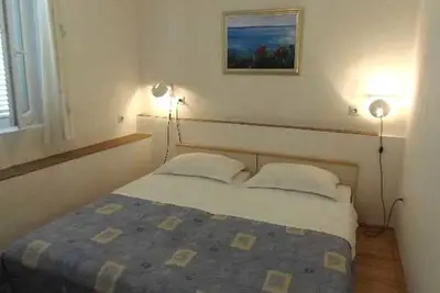 Image de Appartement de deux chambres prés de la plage Tkon, Pasman (A-21943-d)
