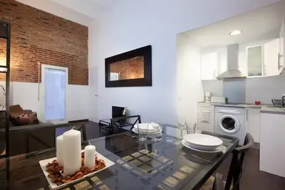 Image de Cozy home near Sagrada Familia, Eixample, B-1