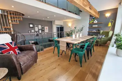 Image de Luxury Piccadilly Duplex Flat by City SuperHost