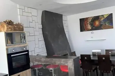 Image de 4 Bedroom Apartment in Bouzareah