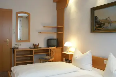 Image de Ilz 1, double room shower/Wc - Gästehaus Donautal - Donausteig and bett+bike