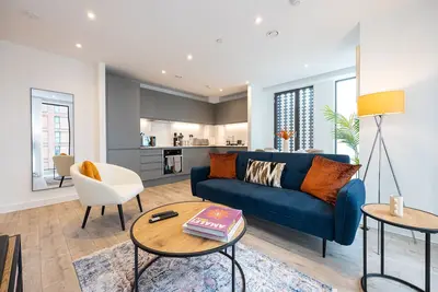 Image de Pet friendly 2br near Piccadilly | Asquare Letting, Victoria House 1303