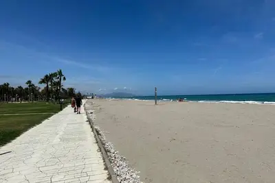 Image de Magic World with Sea Views