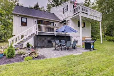 Image de Acadia Waterfront Escape w/ Firepit & Dock