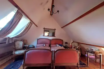 Image de Belle et très confortable maison en pierres 15 minutes des plages