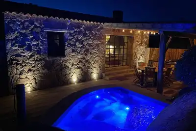 Image de Hébergement neuf mer et montagne, cuisine équipée
