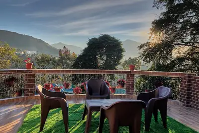 Image de Entire cottage in Bhimtal, India