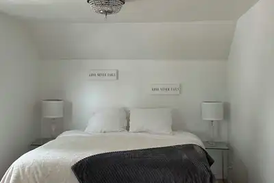 Image de Charming 3-bedroom 3 Bathroom house in Sheboygan with Ac, WiFi, & Amenities