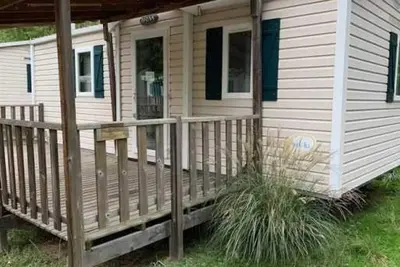 Image de Camping 3 étoiles - Piscine  - eeeegf