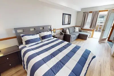 Image de Cozy Studio in Highland House - direct to slopes! by RedAwning