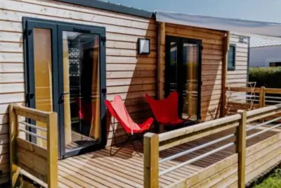 Image de ZEcamping piscine couverte pet friendly mobil-home Tv 30m2 4 pers