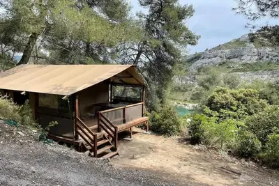 Image de Camping 4 étoiles - Piscine  - efahfa