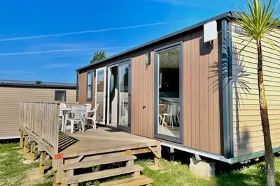 Image de Camping 3 étoiles - Piscine  - efb0h0