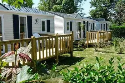 Image de Camping 3 étoiles - efb0if