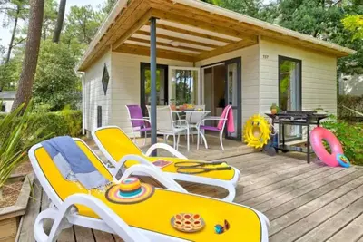 Image de Chalet 4 étoiles - Piscine  - efbdfd