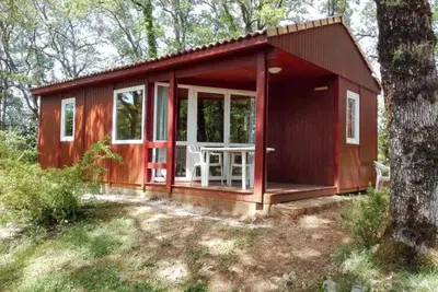 Image de Chalet 3 étoiles - Piscine - efchcb