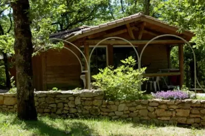 Image de Chalet 3 étoiles - Piscine - efchcd