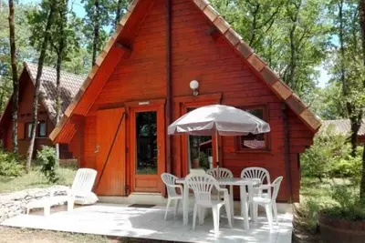 Image de Chalet 3 étoiles - Piscine - efchce