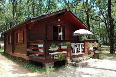 Image de Chalet 3 étoiles - Piscine - efchcg