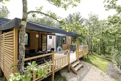 Camping 4 étoiles - Piscine  - efdbdg