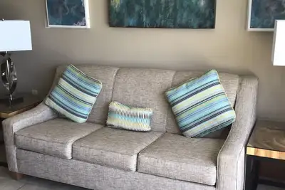 3 Bedroom Waterfront Condo  Dawn Beach Club Building A  4304\n\n Marriott 5 Star