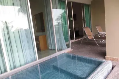 Image de 2-Bdrn Condo great for families! Large pools, Lazy river, water slide and ocean.