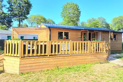 Image de Chalet spacieux au cœur d'un Domaine